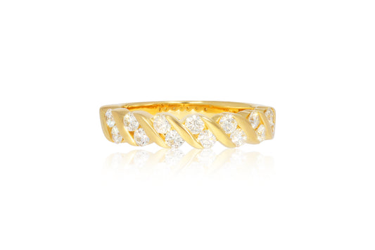 18ct Yellow Gold Diamond Ring