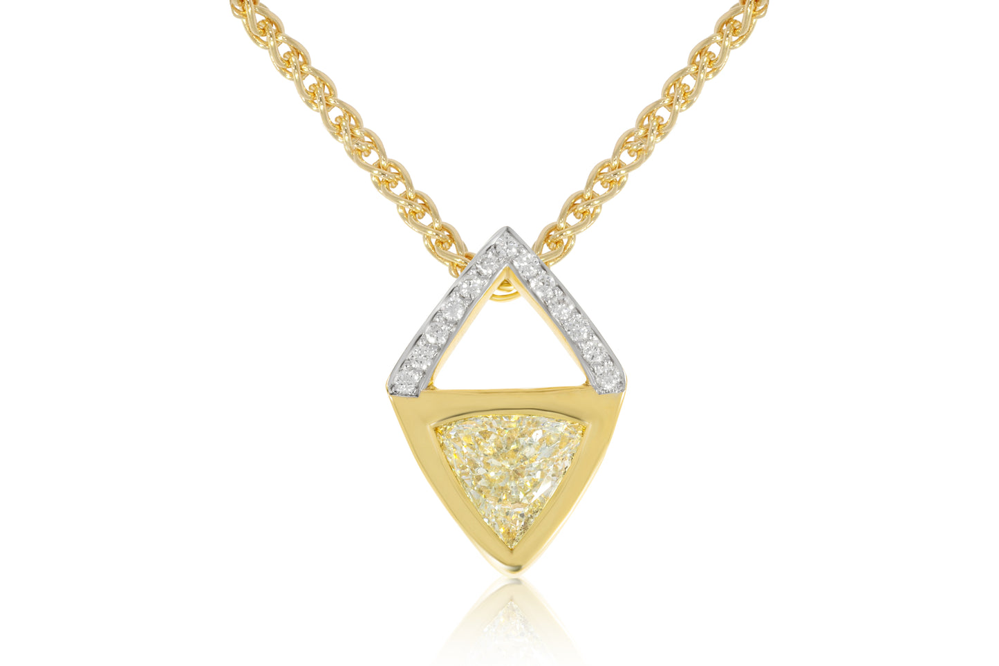 18ct Yellow Gold Diamond Pendant